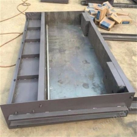 厂家出售 预制栏杆遮板模具 水泥钢材质 规格齐全
