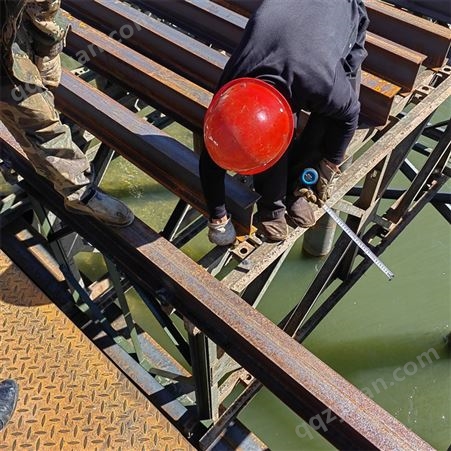 承接建筑机械支架钢便桥工程 321型贝雷片 桥梁建设 安装施工