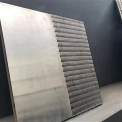 高耐磨复合钢板 高冲击碳化铬覆盖层堆焊耐磨板 中锐厂家供应