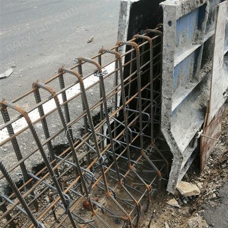 道路隔离墩模具 交通公路防撞墙模具 路昌制造