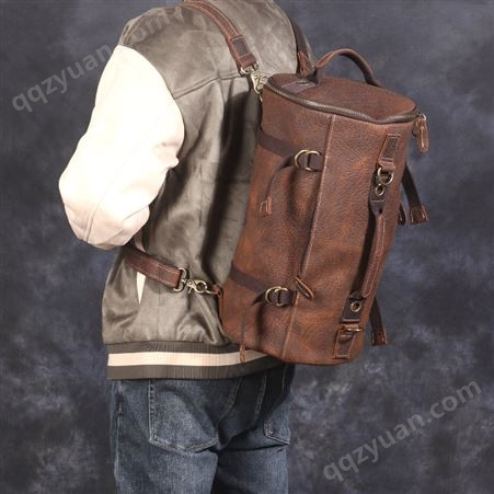 疯马皮男士真皮双肩包大容量头层牛皮旅行背包桶包单肩斜挎手提包