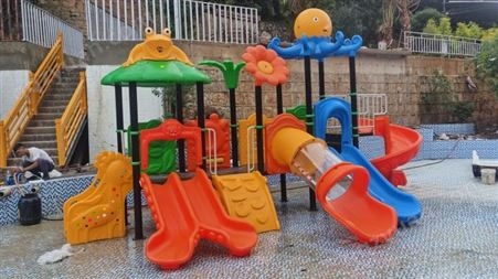 塑料组合滑梯儿童小博士幼儿园滑梯公园小区乐园大型游乐设施设备