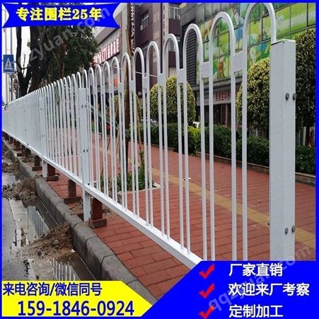 陵水道路公路港式护栏现货 定制海口喷塑市政道路交通护栏
